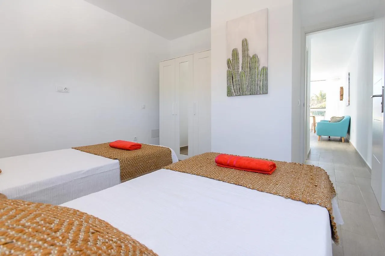 Blue Volcano-Pool, Gym And Activities In Sport Center Fariones Included Puerto del Carmen